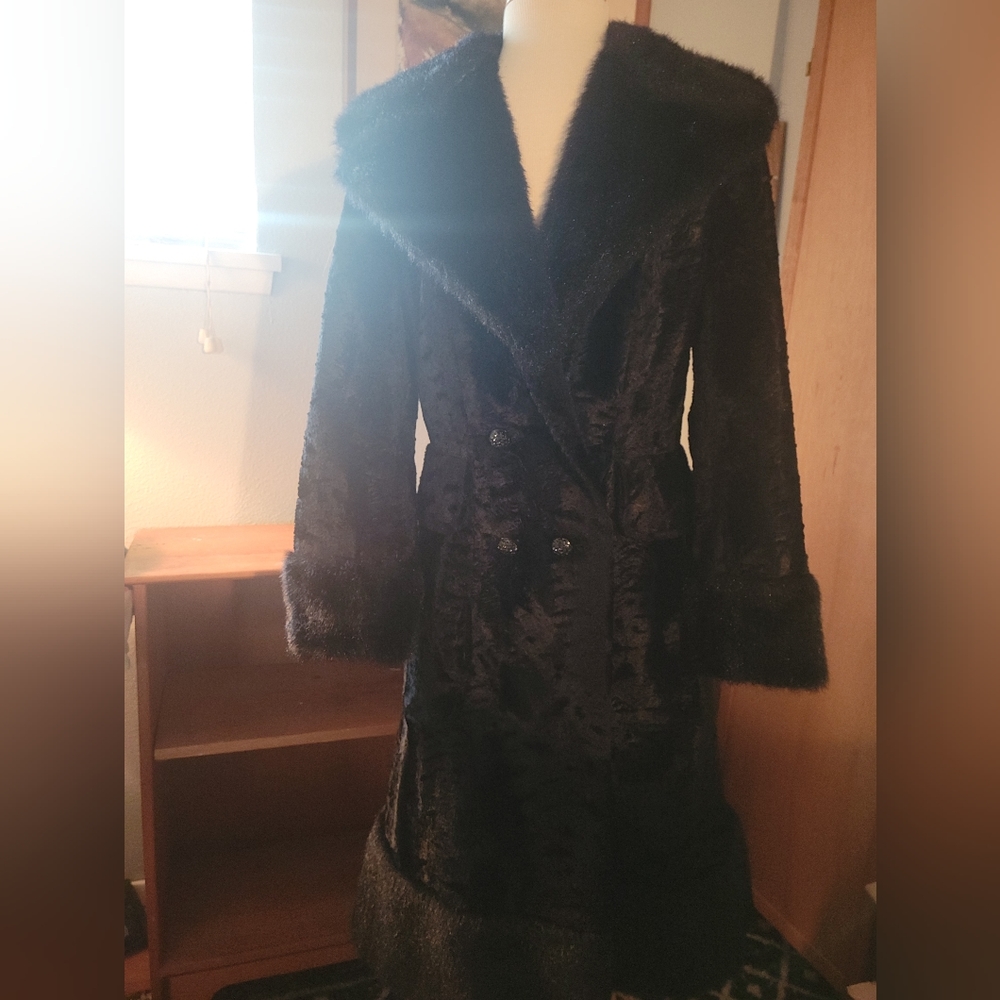 Black Faux Fur Vintage Women's Coat